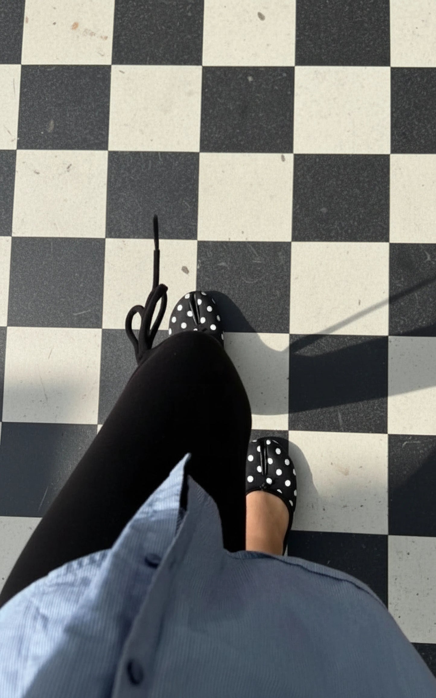 Tabis Polka Dots Split-Toe Ballet 🖤🤍